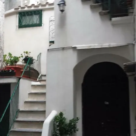Serendipity Oda ve Kahvaltı Salerno