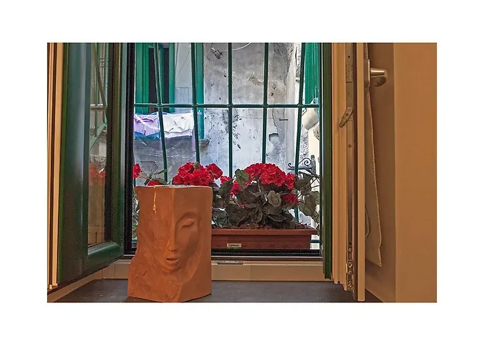 לינה וארוחת בוקר Serendipity 4*